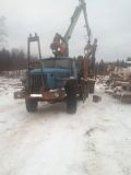 Продам урал лесовоз 2012года с Фискарс атлант 90 2013 года (5 фотографий)